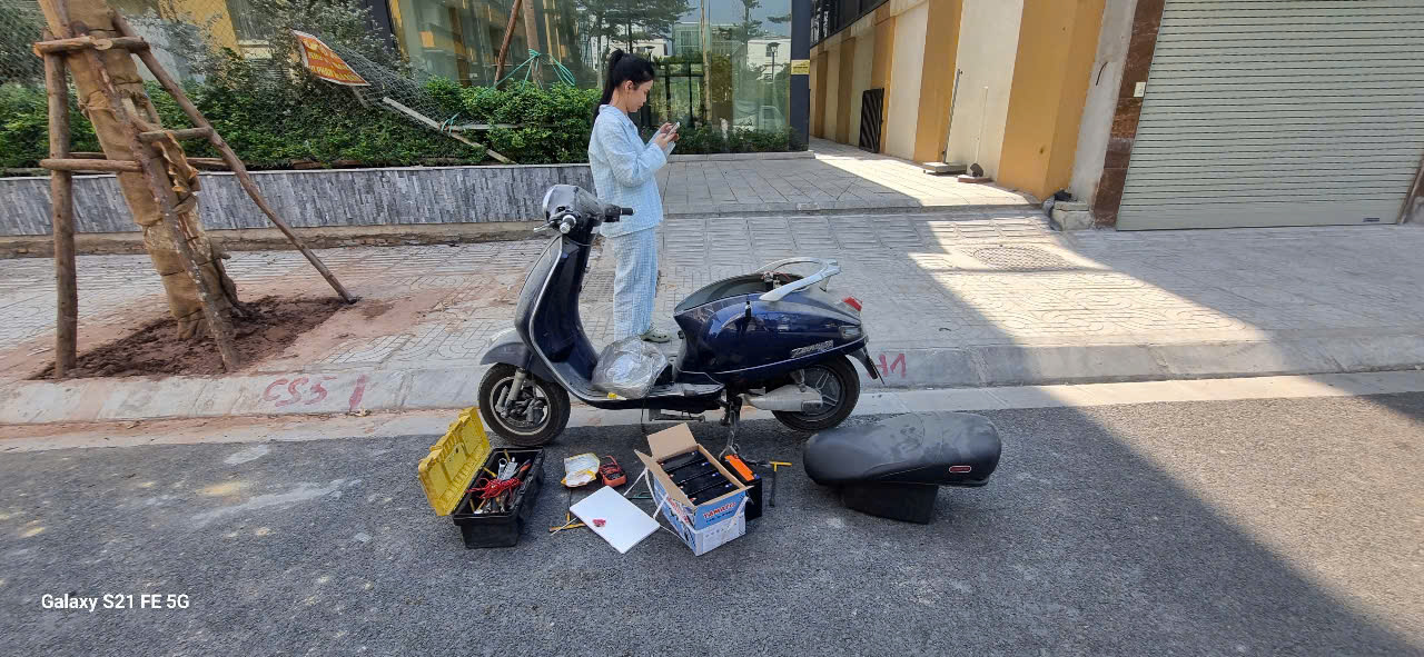 Thay Ắc Quy Xe Đạp Điện Tại Ngã Tư Sở Hà Nội